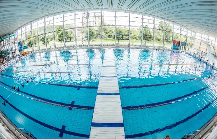 Gode svømmemuligheter i Drammensbadet