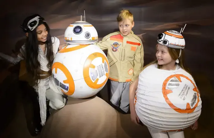 Monday March 21, 2016. The Star Wars at Madame Tussauds London experience welcomed a new character to its epic ranks today when BB-8, set in a Jakku desert scene, was unveiled to fans at a preview. The new attraction opens on Friday March 25.