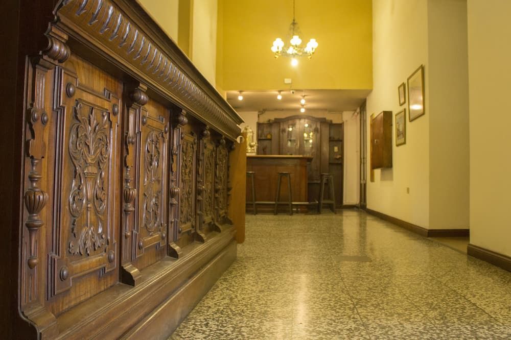 Hall
